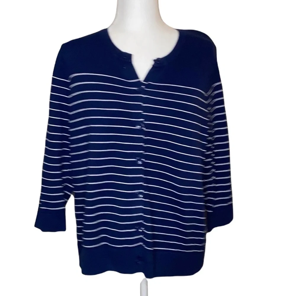 Eddie Bauer 3/4 sleeve lightweight cardigan